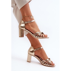 Evento Női arany Pyrrette magassarkú szandál aranysárga 1 Evento Női arany Pyrrette magassarkú szandál aranysárga 1