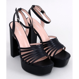 Szandál a Taboo Black platformon fekete 1