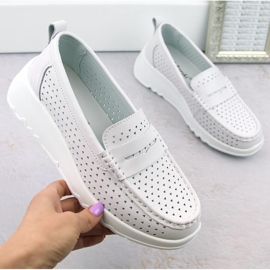 Női kényelmes áttört bőrcipő, fehér S.Barski LR509 1