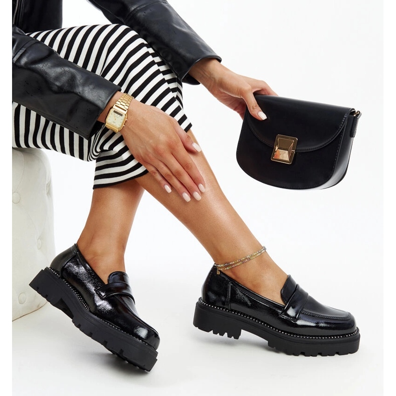 Fekete bőr naplopók 1