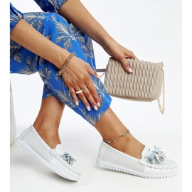 Aune fehér bőrcipők rojtokkal 1