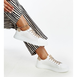 Fehér és bézs bőr cipő 1 Fehér és bézs bőr cipő 1