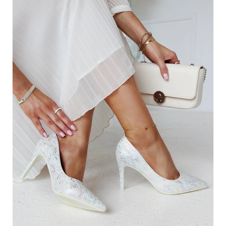 Ezüst metál magassarkú, bőr Gantier betéttel 1