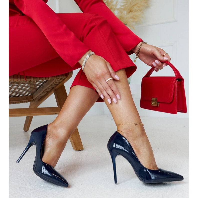 Sötétkék lakkozott tűsarkú, Jadoin bőr betéttel 1 Sötétkék lakkozott tűsarkú, Jadoin bőr betéttel 1