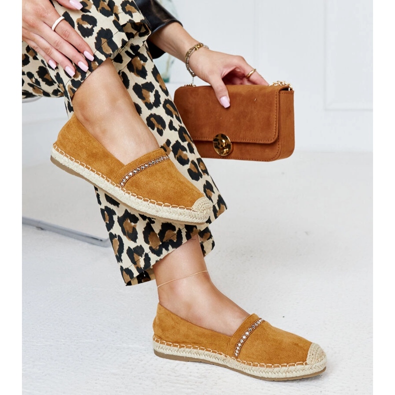 Barna espadrillák Abia strasszokkal 1