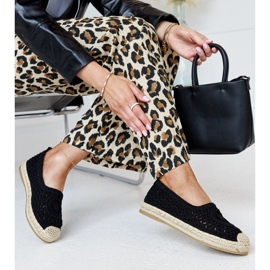 Fekete hímzett Seila espadrillák 1