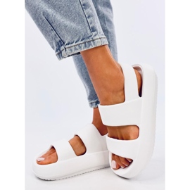 Rickett White habszivacs szandál fehér 2