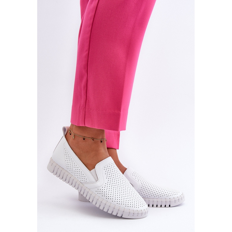 Vinceza Női áttört bőrcipő, fehér Theophia 2