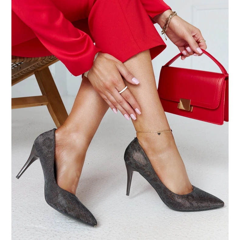 Szürke fényes magassarkú Manna bőr betéttel 2