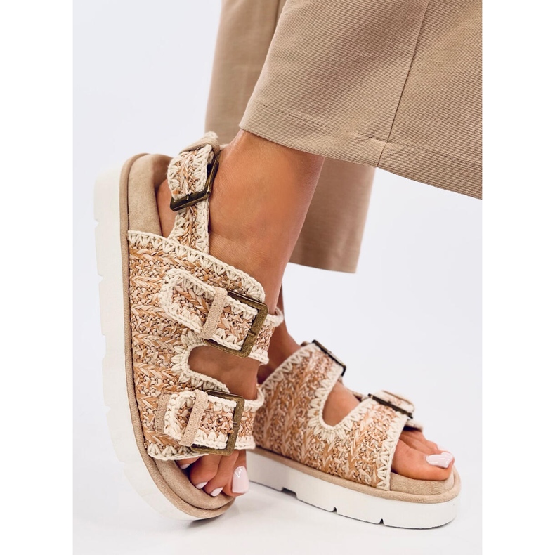 Badey Khaki platform szandál bézs 2 Badey Khaki platform szandál bézs 2