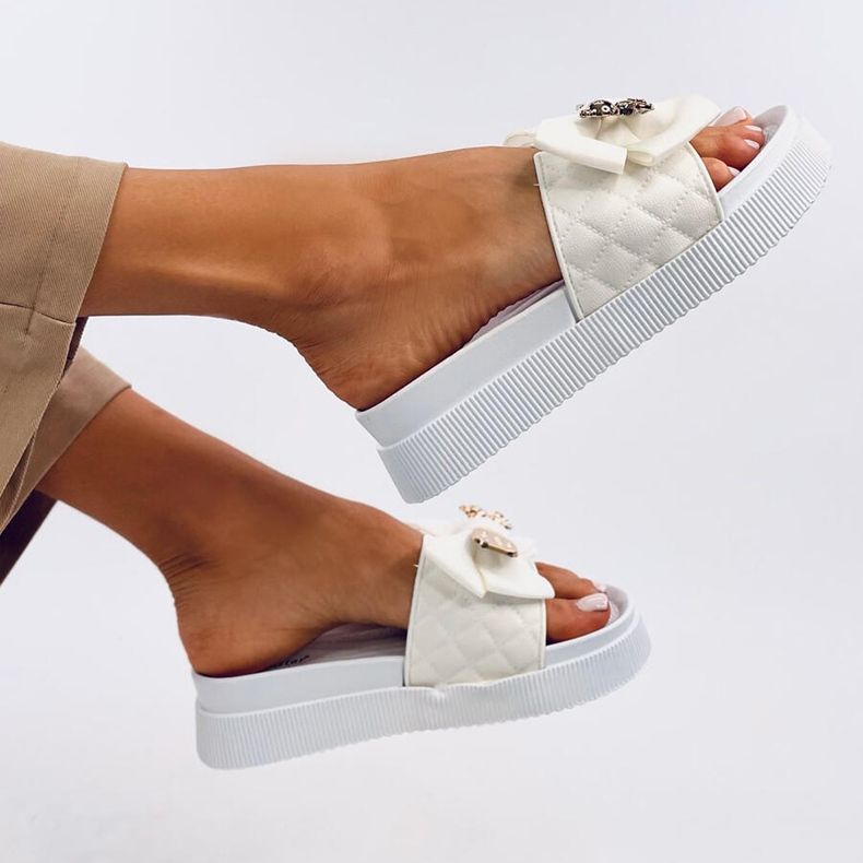 Brandis White arany mackó papucs fehér 1