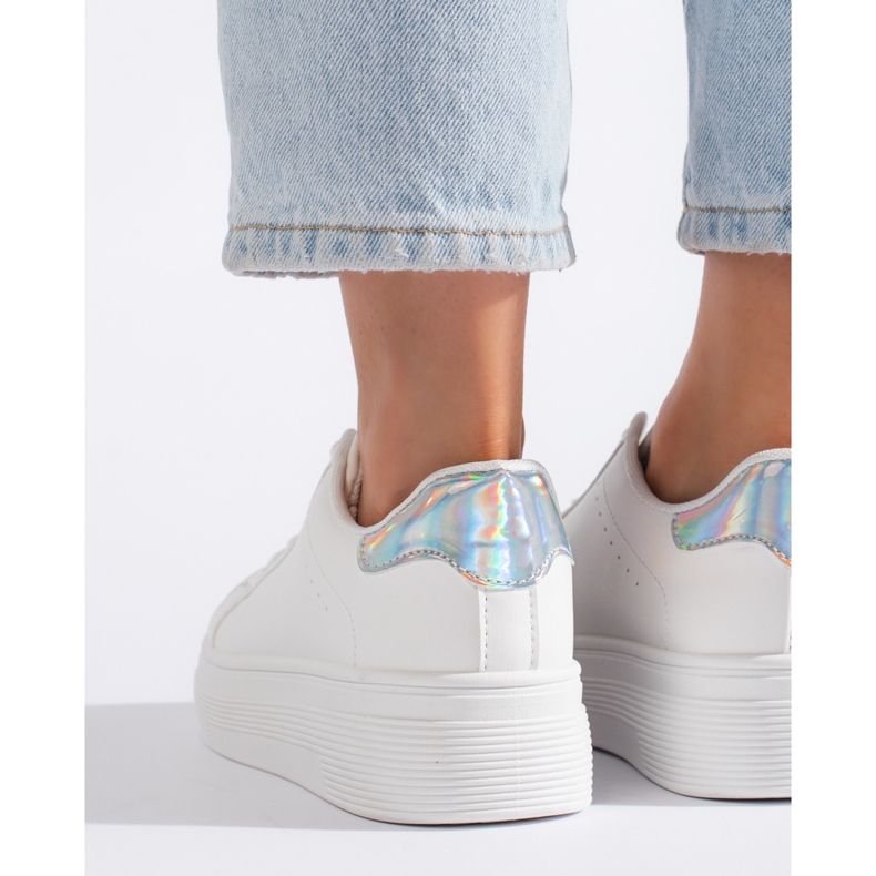 Fehér női sportcipő 2