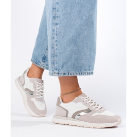 Női fehér sportcipő 1