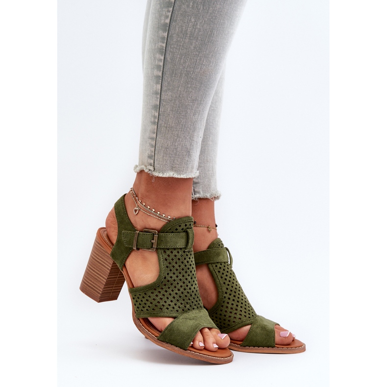 Áttört szandál egy magas sarkú sötétzöld Hey Lover 2