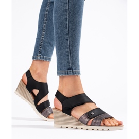 Női tépőzáras szandál fekete 1