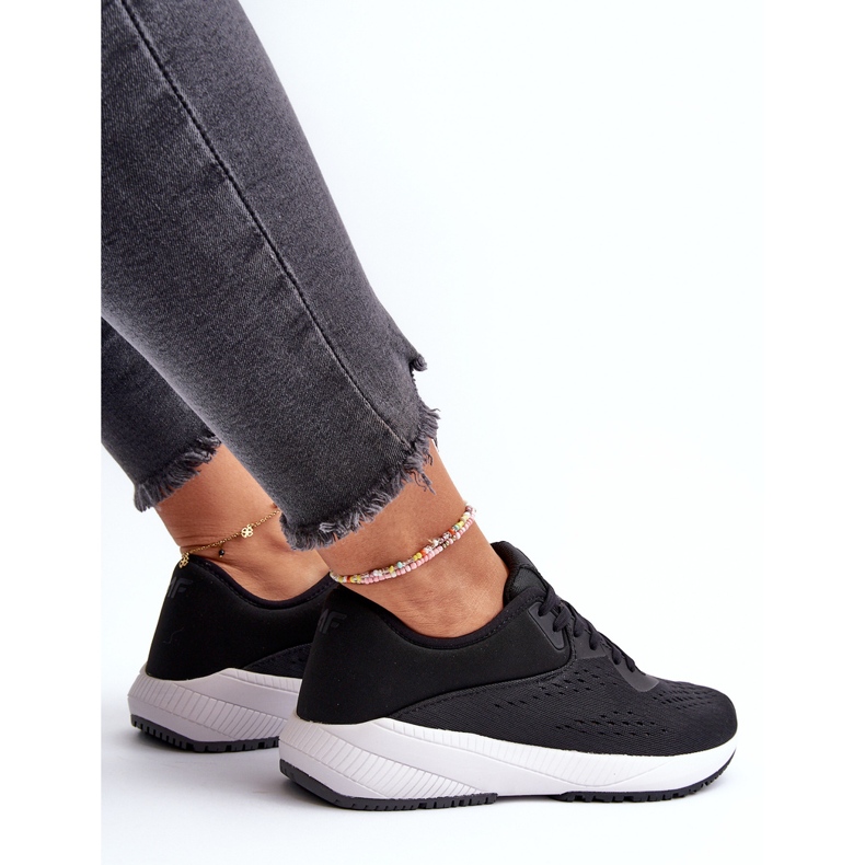 Női sportcipő 4F 4FRSS24FSPOF056 Fekete 1