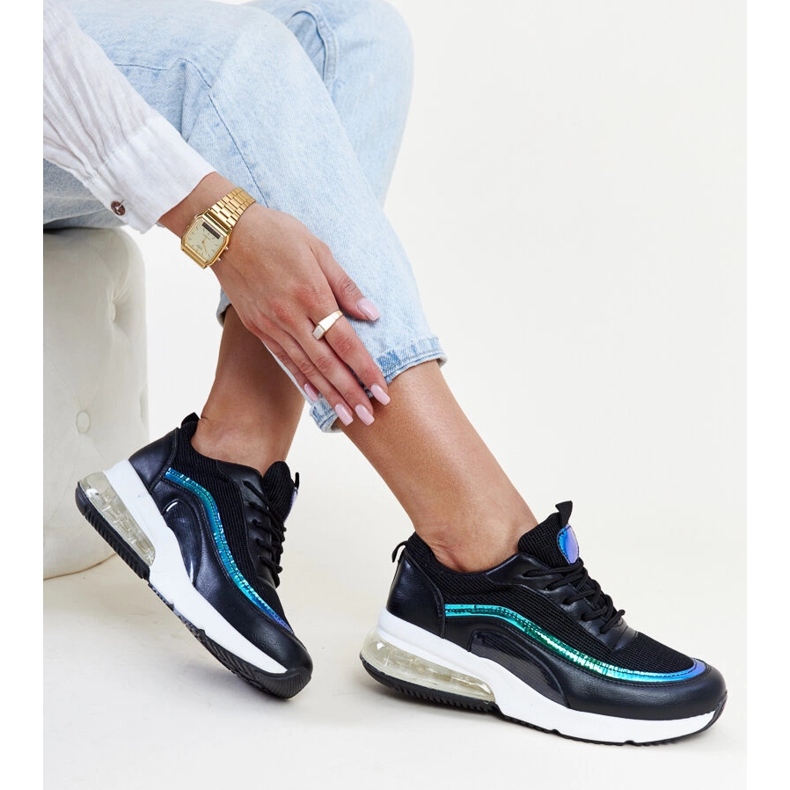 Fekete tornacipő Jelek hologrammal 1