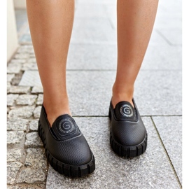 Fekete cipő masszív Teska talppal 2