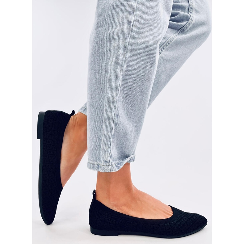 Balart Fekete mandulás zoknis balerinák 2