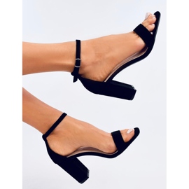 Monner Fekete magas sarkú szandál 1