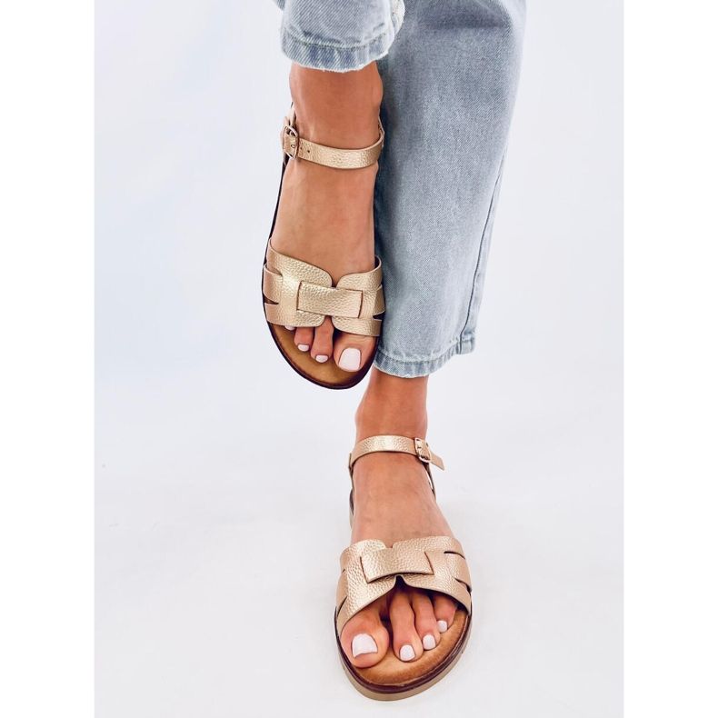 Capilla Gold női szandál aranysárga 1