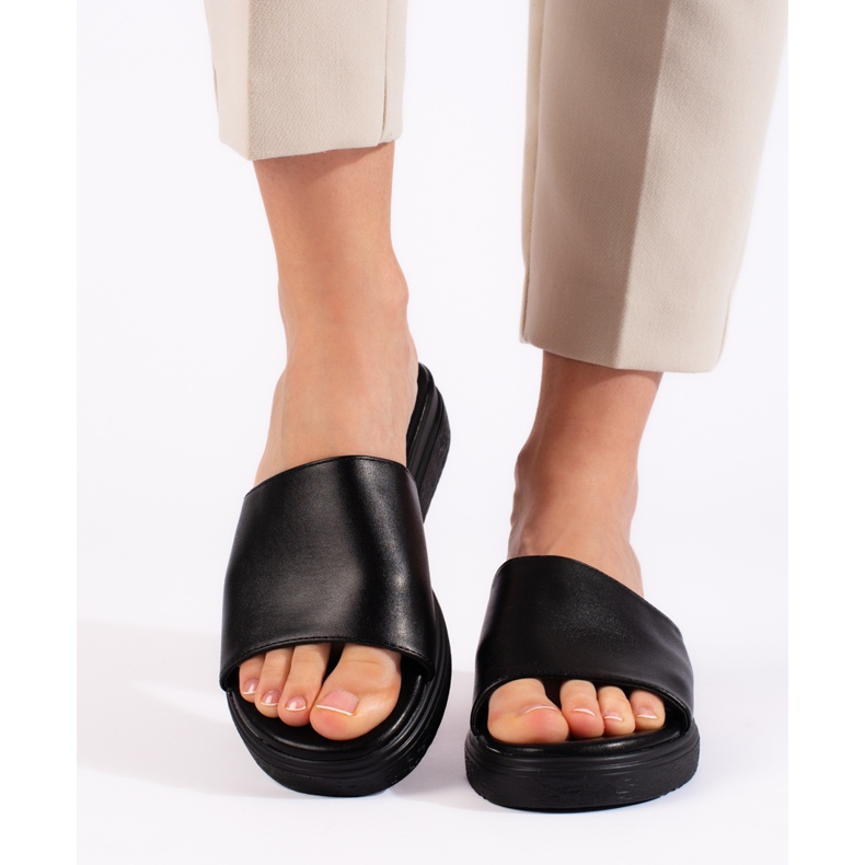 Fekete női papucs 2 Fekete női papucs 2