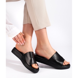 Fekete női papucs 1 Fekete női papucs 1