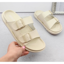 Bézs színű női hab papucs csatokkal Big Star NN274A752 1