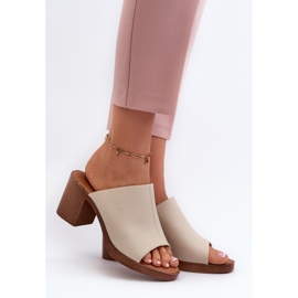 Elegáns, könnyű női papucs magassarkúval, Beige Varnila barna 2