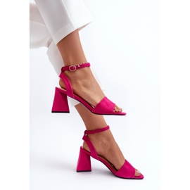 Vinceza Női magassarkú szandál Eco Suede Fuchsia Upttima anyagból rózsaszín 1