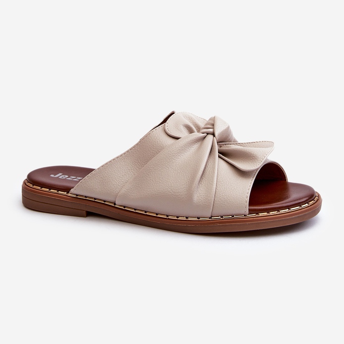 Női lapos sarkú papucs bézs Nelvira 1