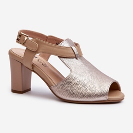 Jezzi Női magassarkú szandál Eco bőrből, arany Queenmarie aranysárga 1