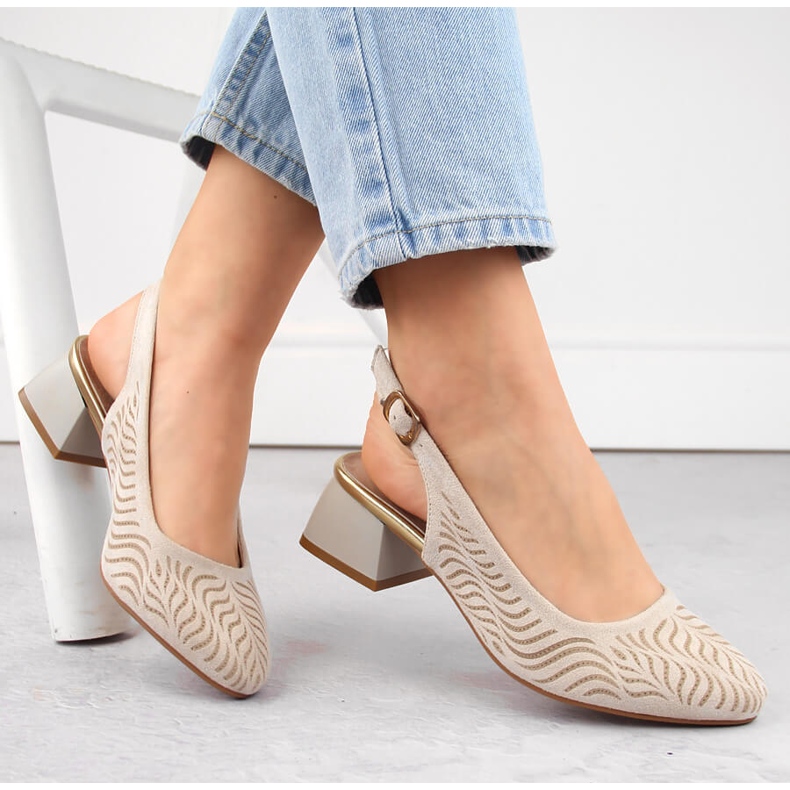 Női bézs velúr sarkú szandál Jezzi RMR2263-4 1