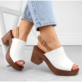 M. DASZYŃSKI Női magassarkú szandál és emelvény, fehér M.Daszyński MR23117-4 1 M. DASZYŃSKI Női magassarkú szandál és emelvény, fehér M.Daszyński MR23117-4 1