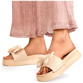 Bézs színű női papucs masnival, vastag talpon 1