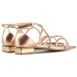 Elegáns női alacsony sarkú szandál cirkóniával rózsaszín 1