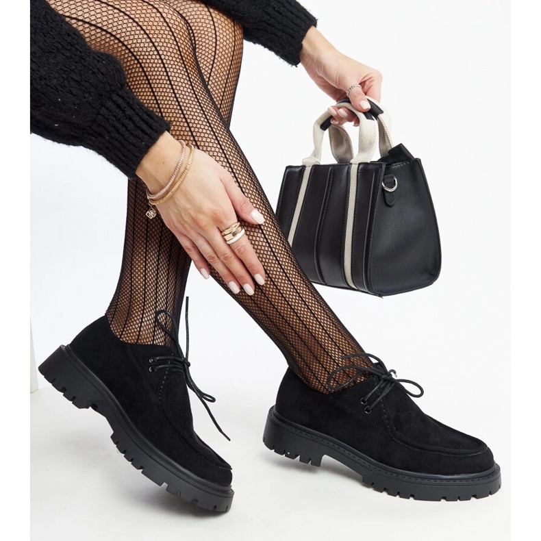 Fekete velúr klasszikus Keiko cipő 1