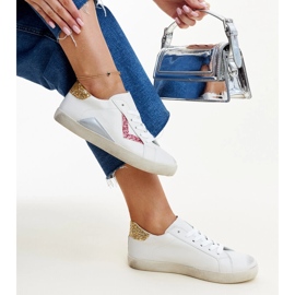 Gombol kopott hatású fehér tornacipő 1