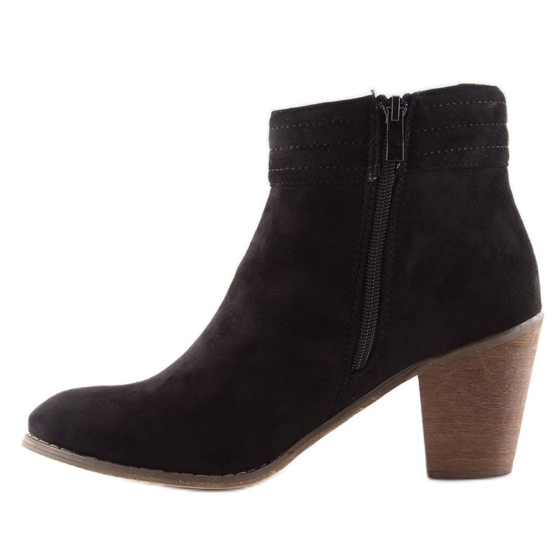 Magas sarkú velúr csizma 99-266 fekete 1