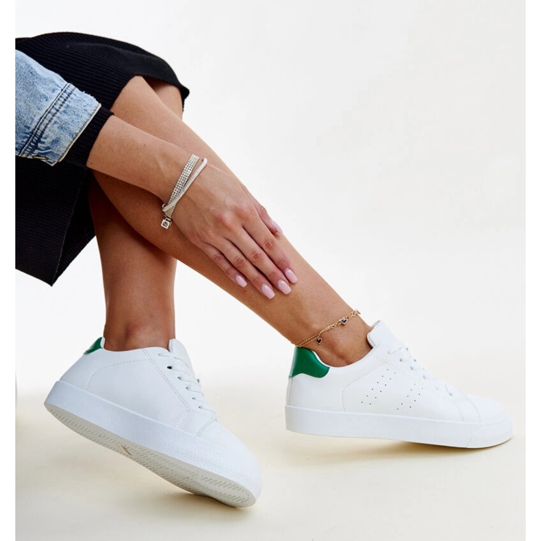 Fehér és zöld Akila tornacipő 1