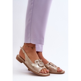 Elegáns női szandál arany díszítéssel lapos sarkú, arany S.Barski KV27-053 aranysárga 2