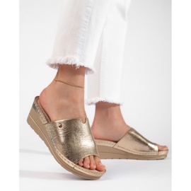 Arany színű női ékpapucs aranysárga 1