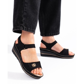 Fekete velúr ék szandál 1