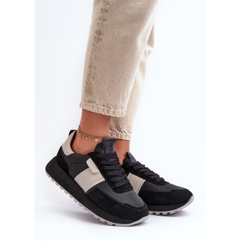 Női tornacipő a Big Star Platformon NN274502 Memory Foam System fekete 2