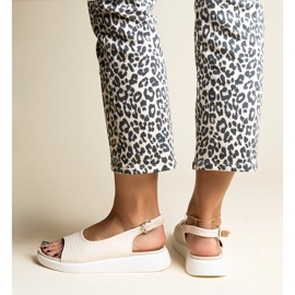 Hamond bézs szandál vastag talppal 2