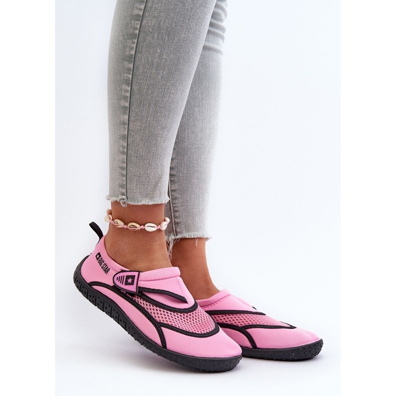 Női vízicipő Pink Big Star NN274A804 rózsaszín rózsák és lilák 2