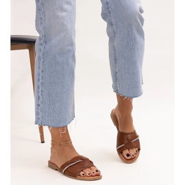 Amari cirkóniákkal pánttal díszített kalapok barna 1