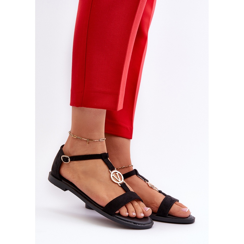 Női lapos szandál arany díszítéssel Vinceza 17321 fekete 2