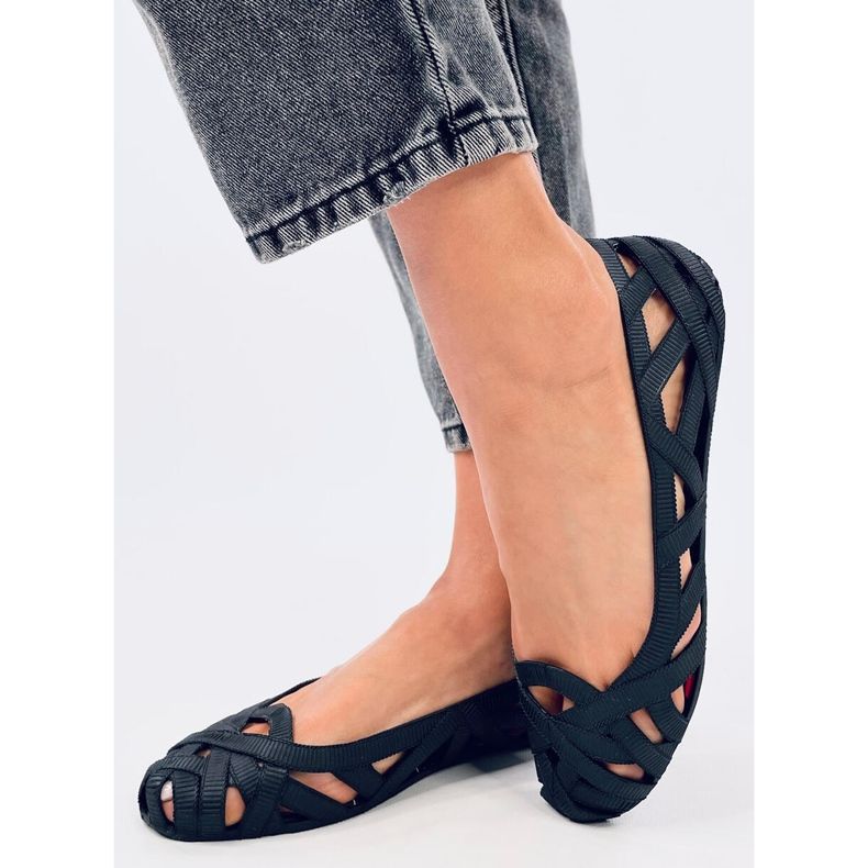 Meliski Chassa Fekete áttört balettlakások 2