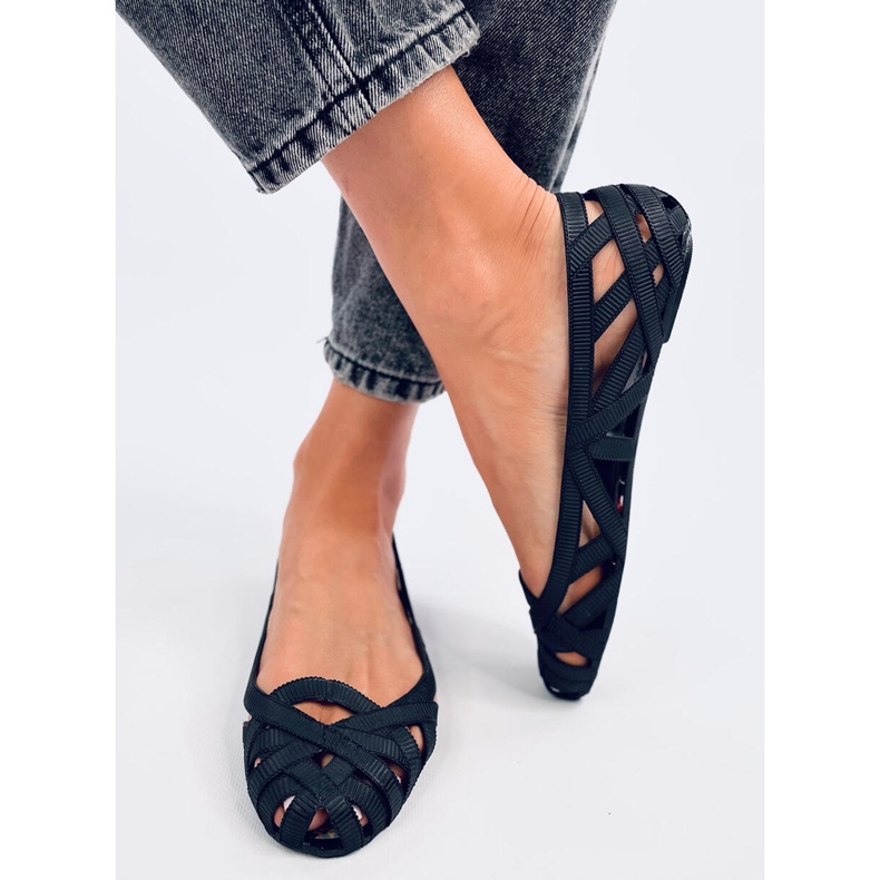 Meliski Chassa Fekete áttört balettlakások 1